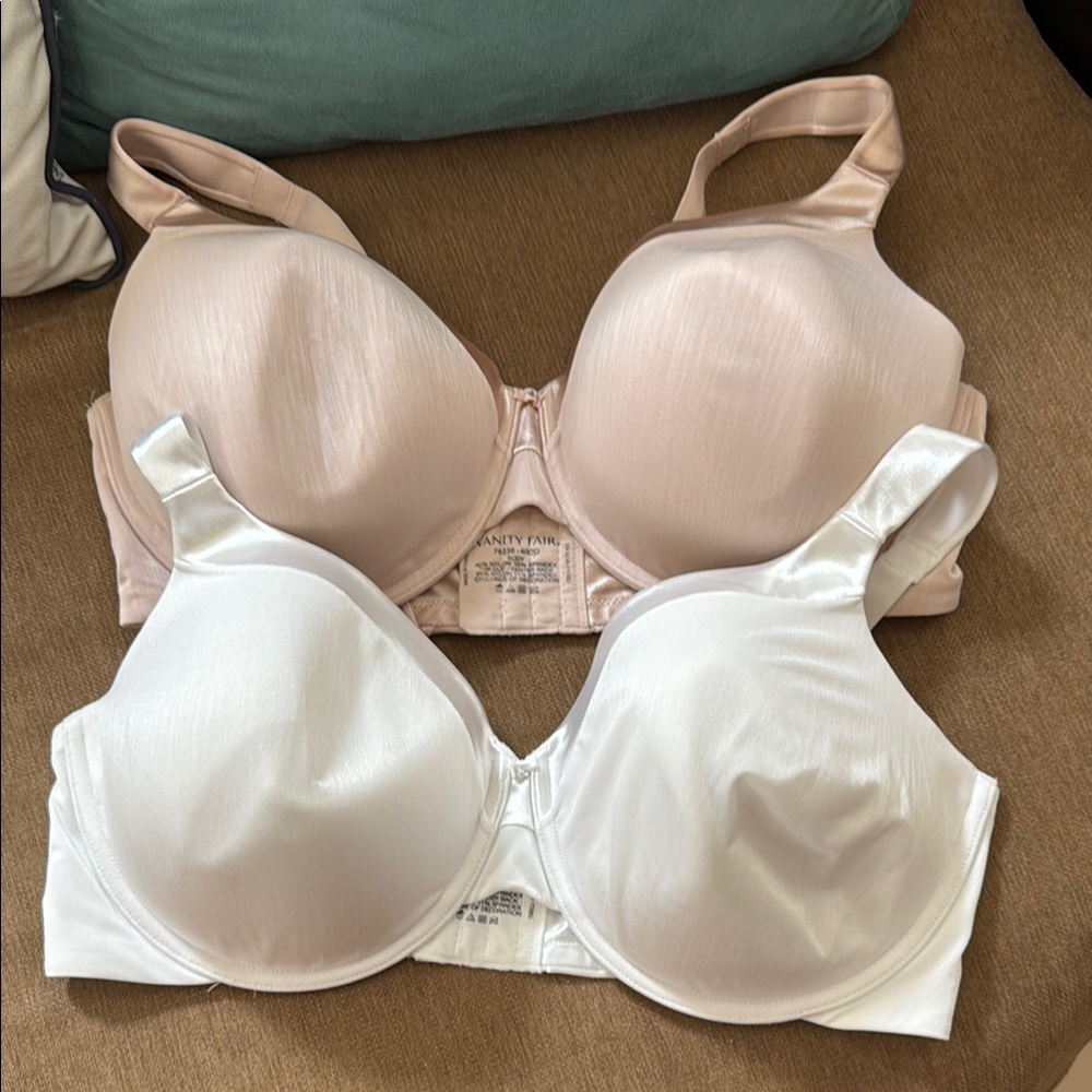 Vanity Fair Women's Intimates Bundle 
White and Pale Pink